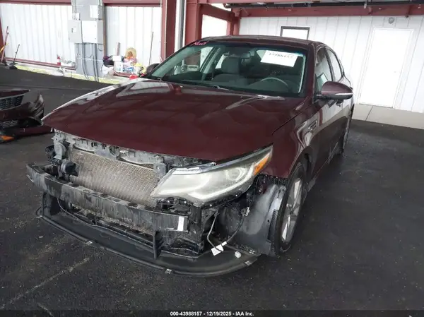 5XXGT4L31LG392315 2020 KIA OPTIMA - Image 2
