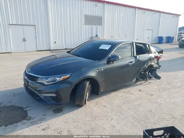 5XXGT4L31LG399748 2020 KIA OPTIMA - Image 2