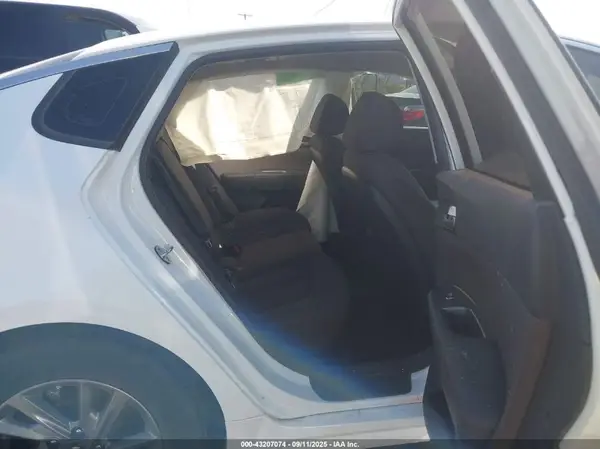 5XXGT4L31LG399801 2020 KIA OPTIMA - Image 8