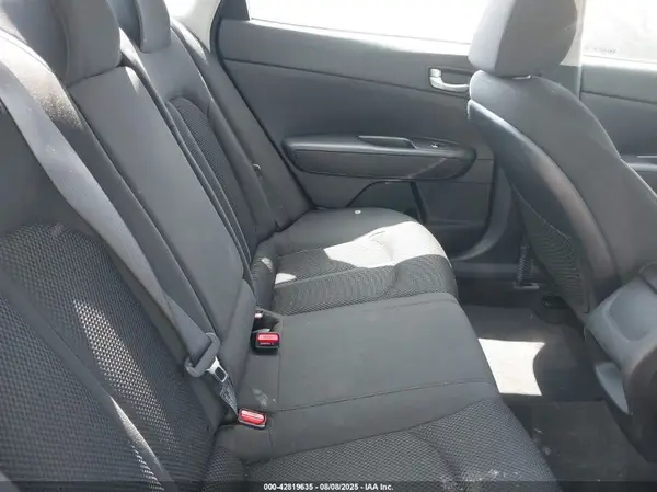 5XXGT4L31LG400977 2020 KIA OPTIMA - Image 8