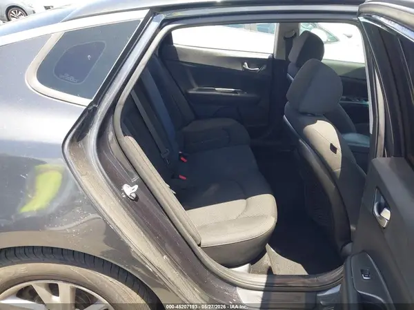 5XXGT4L31LG402714 2020 KIA OPTIMA - Image 8