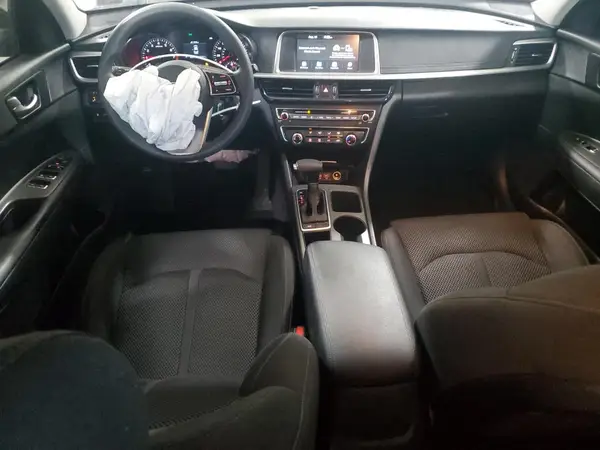 5XXGT4L31LG403832 2020 KIA OPTIMA - Image 8