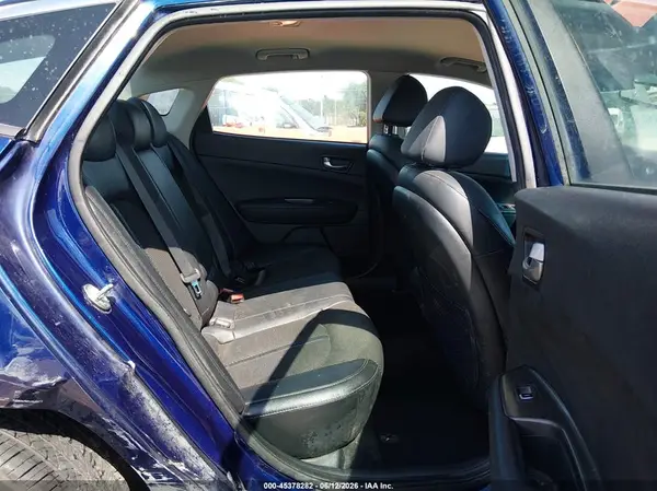 5XXGT4L31LG404947 2020 KIA OPTIMA - Image 8