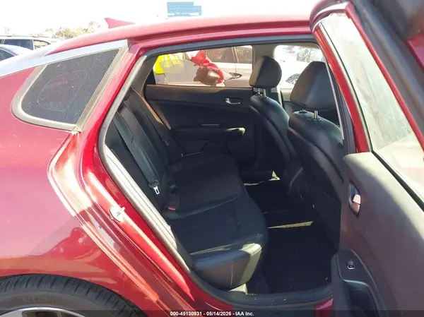5XXGT4L31LG407251 2020 KIA OPTIMA - Image 8