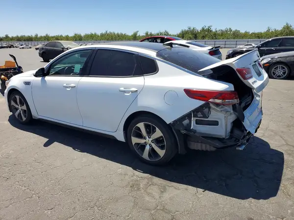 5XXGT4L31LG410943 2020 KIA OPTIMA - Image 2