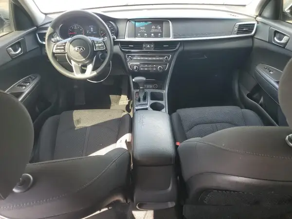 5XXGT4L31LG412823 2020 KIA OPTIMA - Image 8