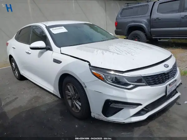 5XXGT4L31LG415303 2020 KIA OPTIMA - Image 1
