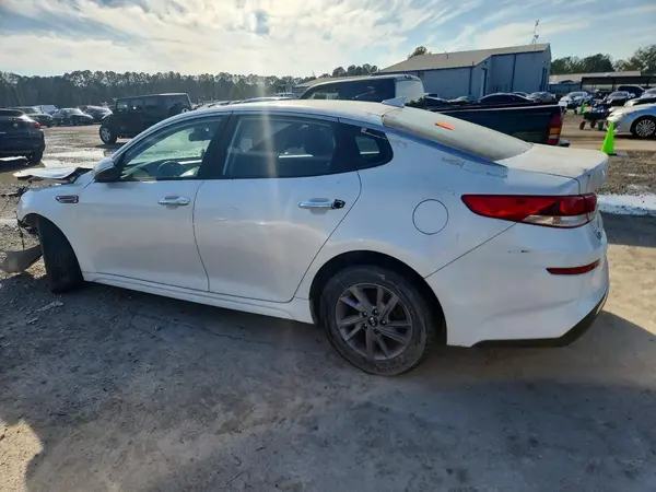 5XXGT4L31LG415785 2020 KIA OPTIMA - Image 2