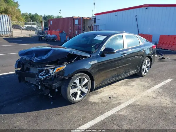 5XXGT4L31LG416970 2020 KIA OPTIMA - Image 2