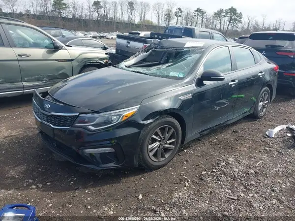 5XXGT4L31LG418136 2020 KIA OPTIMA - Image 2