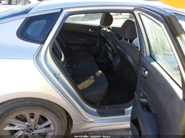 5XXGT4L31LG418363 2020 KIA OPTIMA - Image 8