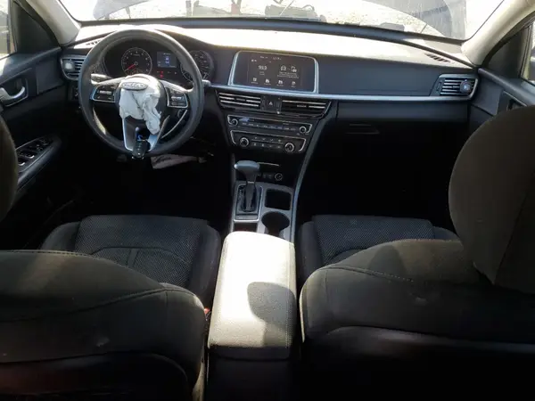 5XXGT4L31LG421425 2020 KIA OPTIMA - Image 8