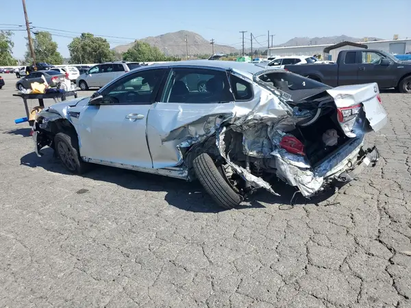 5XXGT4L31LG422283 2020 KIA OPTIMA - Image 2