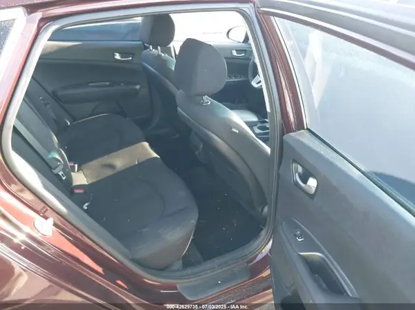 5XXGT4L31LG423126 2020 KIA OPTIMA - Image 8