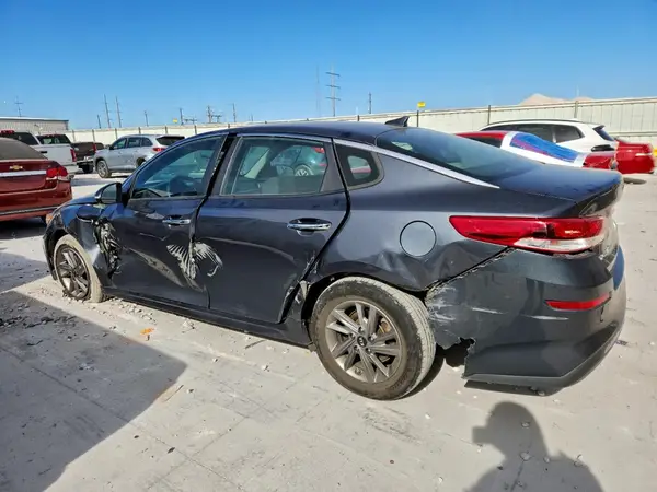 5XXGT4L31LG425555 2020 KIA OPTIMA - Image 2