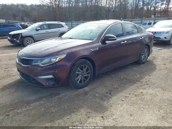 5XXGT4L31LG425930 2020 KIA OPTIMA - Image 2
