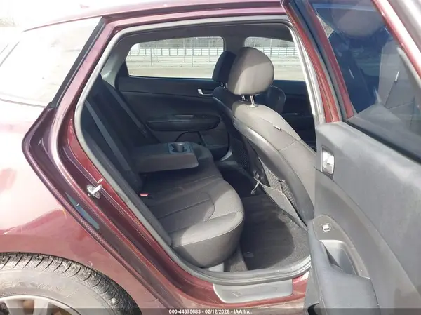 5XXGT4L31LG425930 2020 KIA OPTIMA - Image 8