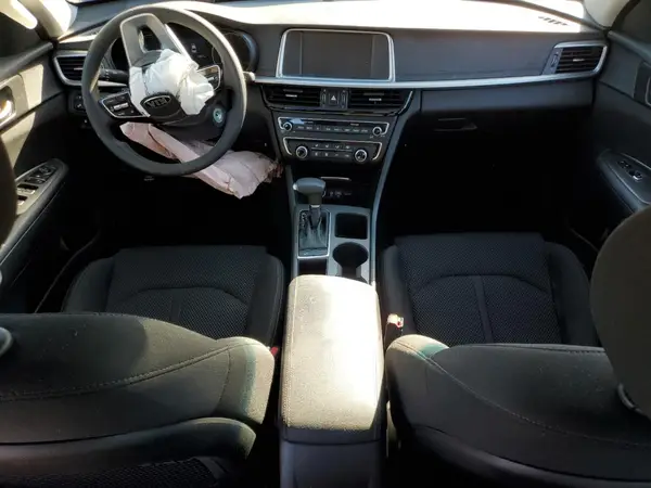 5XXGT4L31LG426883 2020 KIA OPTIMA - Image 8