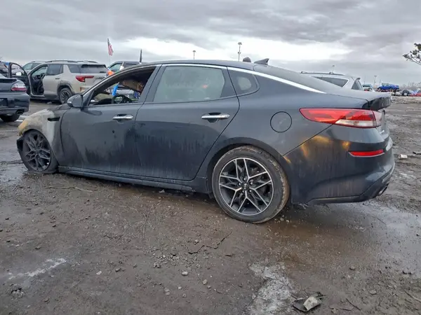 5XXGT4L31LG427614 2020 KIA OPTIMA - Image 2