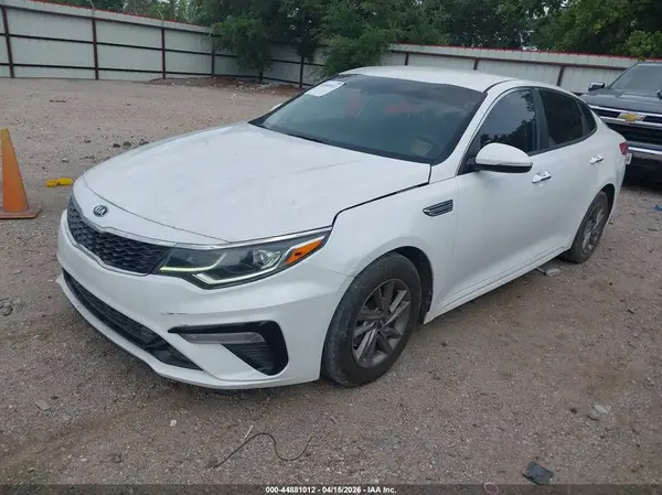 5XXGT4L31LG432019 2020 KIA OPTIMA - Image 2