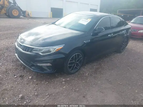 5XXGT4L31LG432957 2020 KIA OPTIMA - Image 2