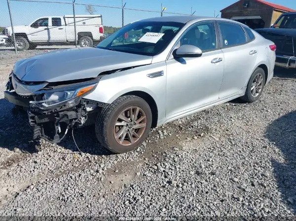 5XXGT4L31LG436085 2020 KIA OPTIMA - Image 2