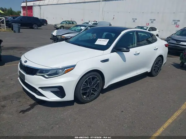 5XXGT4L31LG438029 2020 KIA OPTIMA - Image 2