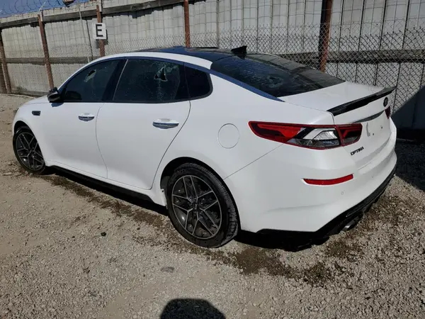 5XXGT4L31LG439956 2020 KIA OPTIMA - Image 2