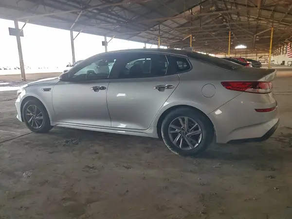 5XXGT4L31LG441402 2020 KIA OPTIMA - Image 2