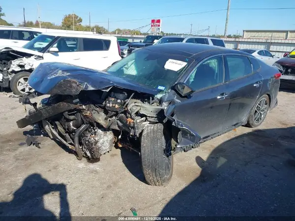 5XXGT4L31LG442839 2020 KIA OPTIMA - Image 2