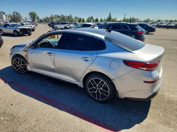 5XXGT4L31LG445157 2020 KIA OPTIMA - Image 2