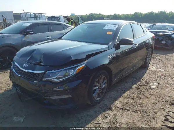 5XXGT4L31LG446289 2020 KIA OPTIMA - Image 2