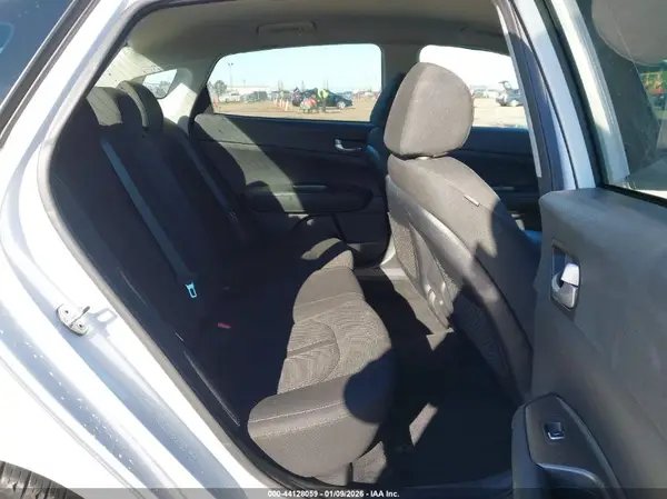 5XXGT4L31LG446759 2020 KIA OPTIMA - Image 8
