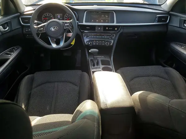 5XXGT4L31LG451556 2020 KIA OPTIMA - Image 8