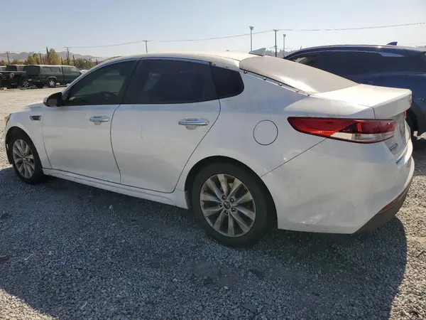 5XXGT4L32GG003073 2016 KIA OPTIMA - Image 2