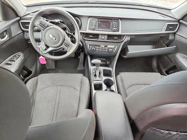 5XXGT4L32GG004742 2016 KIA OPTIMA - Image 8