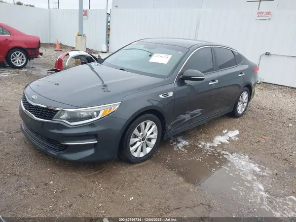 5XXGT4L32GG007592 2016 KIA OPTIMA - Image 2