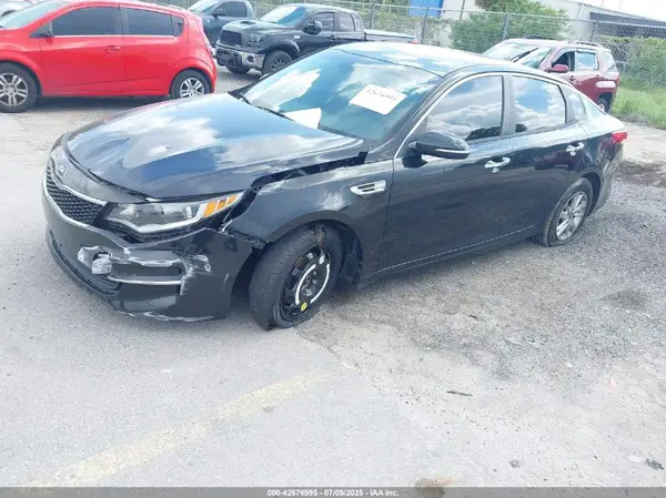5XXGT4L32GG012873 2016 KIA OPTIMA - Image 2