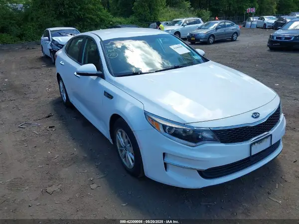 5XXGT4L32GG015594 2016 KIA OPTIMA - Image 1