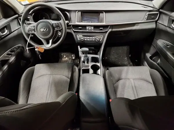 5XXGT4L32GG018821 2016 KIA OPTIMA - Image 8
