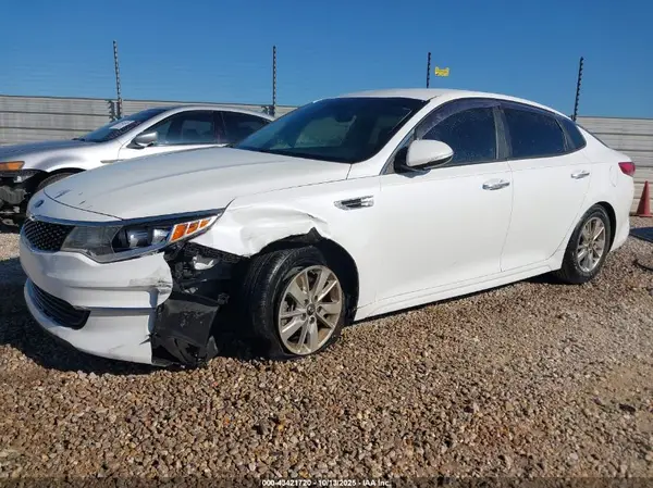 5XXGT4L32GG019290 2016 KIA OPTIMA - Image 2