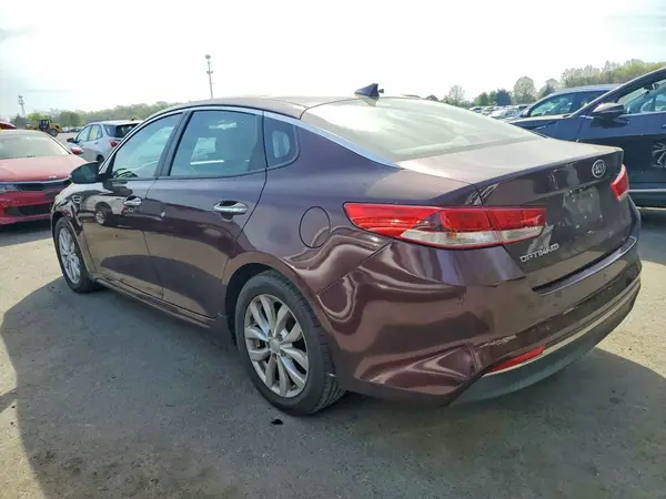 5XXGT4L32GG022061 2016 KIA OPTIMA - Image 2