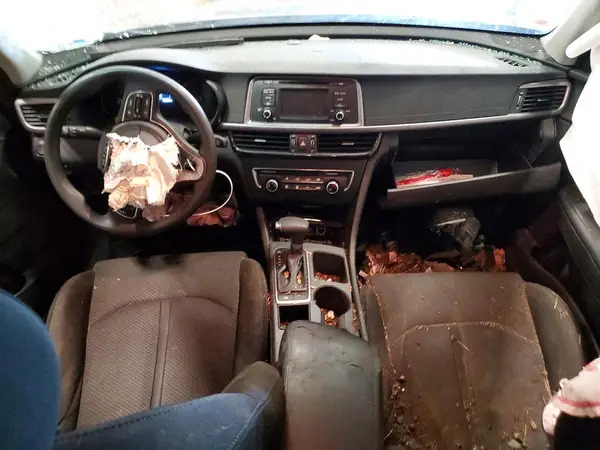 5XXGT4L32GG022657 2016 KIA OPTIMA - Image 8
