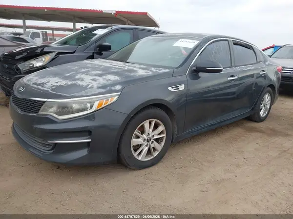 5XXGT4L32GG023002 2016 KIA OPTIMA - Image 2