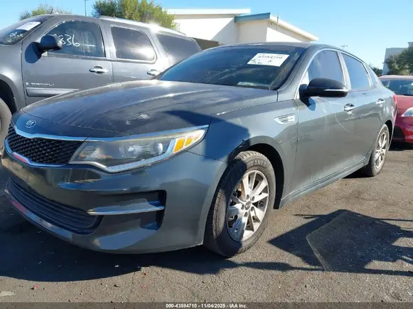 5XXGT4L32GG024358 2016 KIA OPTIMA - Image 2