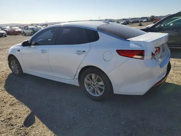 5XXGT4L32GG025008 2016 KIA OPTIMA - Image 2