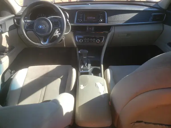 5XXGT4L32GG028667 2016 KIA OPTIMA - Image 8