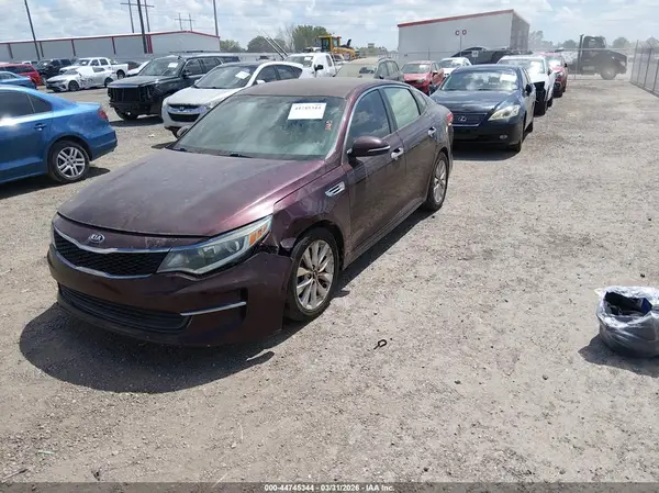 5XXGT4L32GG036963 2016 KIA OPTIMA - Image 2