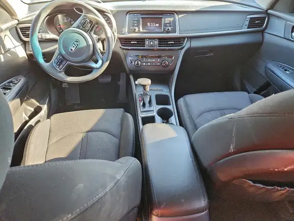 5XXGT4L32GG037353 2016 KIA OPTIMA - Image 8