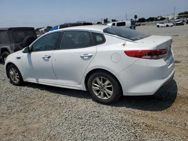 5XXGT4L32GG050037 2016 KIA OPTIMA - Image 2